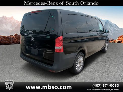 Certified 2023 Mercedes-Benz Metris Passenger image 12
