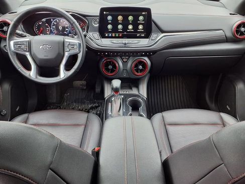 Used 2023 Chevrolet Blazer RS w/ Enhanced Convenience Package image 10
