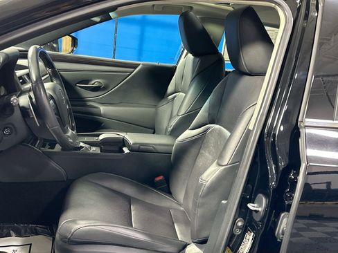 Used 2019 Lexus ES 350 Luxury image 13
