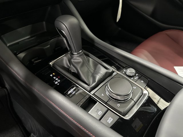 New 2026 MAZDA MAZDA3 Carbon AWD/4WD image 27