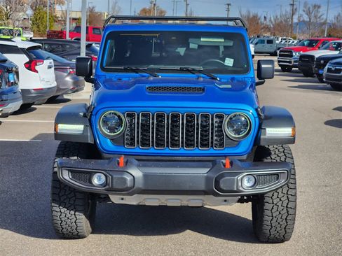 Used 2024 Jeep Gladiator Mojave image 4