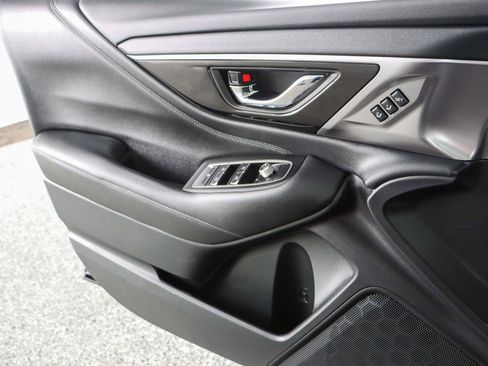 Used 2023 Subaru Outback Limited image 22