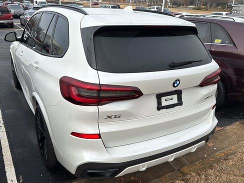 Certified 2022 BMW X5 sDrive40i w/ M Sport Package image 8