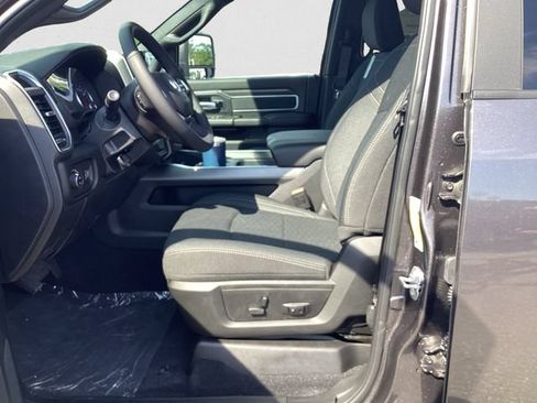 New 2026 RAM 2500 Big Horn AWD/4WD image 10