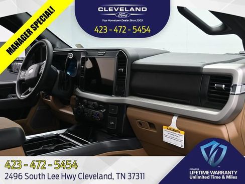New 2025 Ford F250 XLT w/ Black Appearance Package AWD/4WD image 27