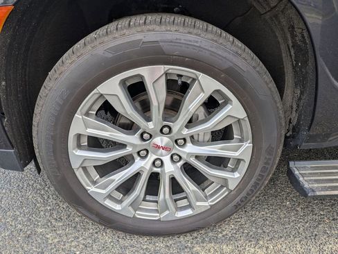 Used 2023 GMC Yukon Denali AWD/4WD image 29
