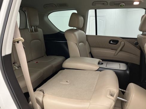 Used 2022 Nissan Armada SL w/ Captain's Chairs Package RWD image 21