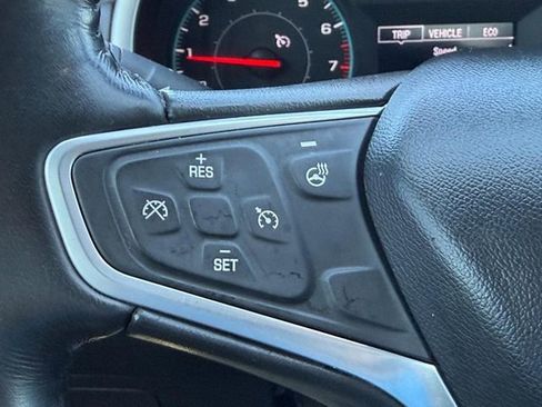 Used 2022 Chevrolet Malibu LT w/ Leather Package FWD image 13