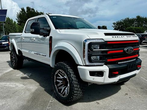 New 2026 Ford F250 Lariat w/ Black Appearance Package image 1