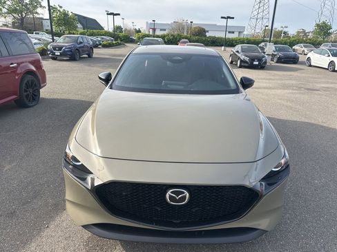 Used 2024 MAZDA MAZDA3 s image 2