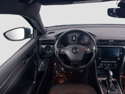 Used 2021 Volkswagen Passat 2.0T R-Line image 17