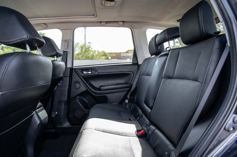 Used 2016 Subaru Forester 2.0XT Touring w/ Eyesight & Navigation System AWD/4WD image 17