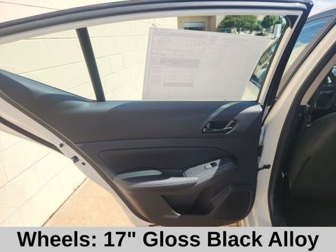 New 2025 Nissan Altima 2.5 SV w/ SV Special Edition Package image 15