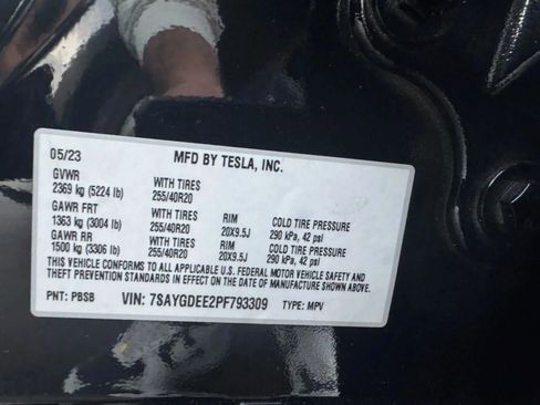 Used 2023 Tesla Model Y Long Range image 45