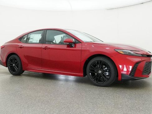 New 2026 Toyota Camry SE image 33