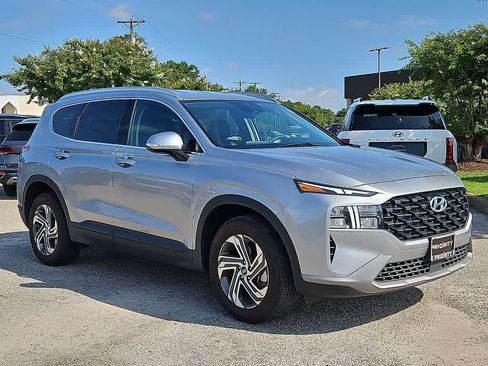 Used 2023 Hyundai Santa Fe SEL FWD image 3