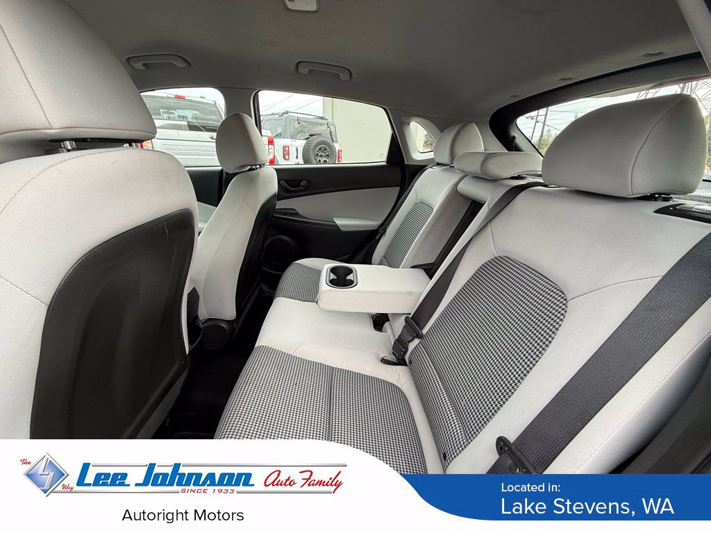 Used 2023 Hyundai Kona SE AWD/4WD image 14