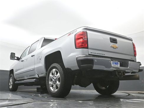 Used 2019 Chevrolet Silverado 2500 LTZ w/ Duramax Plus Package image 33