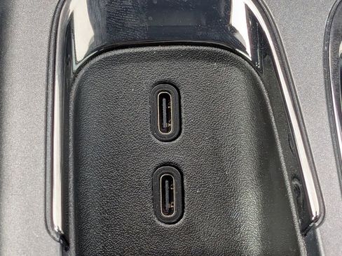 New 2026 Chevrolet Equinox EV RS image 25