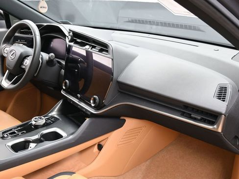 Used 2023 Lexus RZ 450e Premium w/ Accessory Package (Z1) image 35