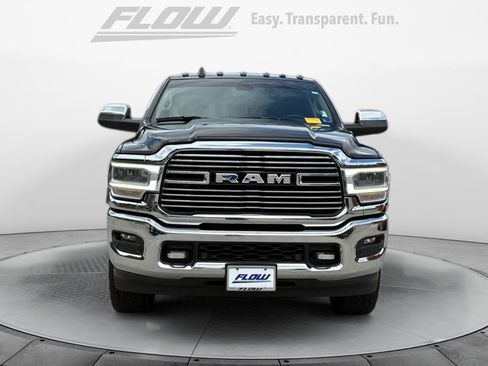 Used 2022 RAM 3500 Laramie AWD/4WD image 3