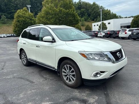 Used 2016 Nissan Pathfinder SL w/ SL Tech Package AWD/4WD image 7