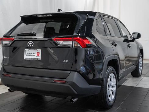 Used 2024 Toyota RAV4 LE image 4