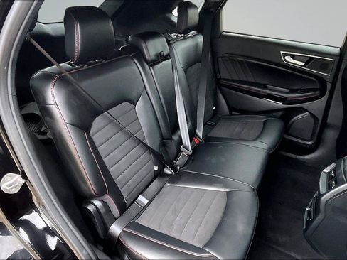 Used 2024 Ford Edge ST-Line AWD/4WD image 26