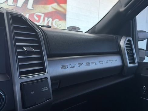 Used 2020 Ford F350 Platinum image 27