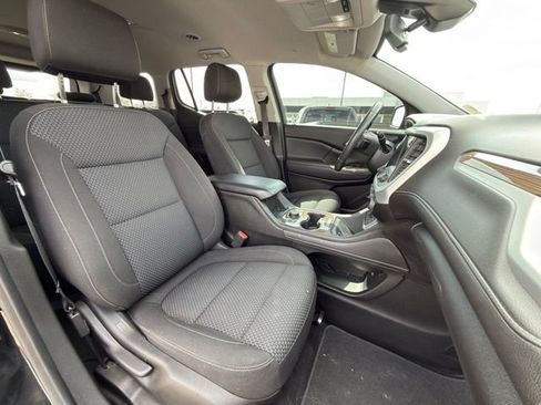 Used 2022 GMC Acadia SLE w/ Infotainment Package AWD/4WD image 7