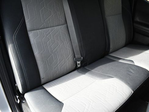 Certified 2021 Toyota Tacoma TRD Off-Road image 28