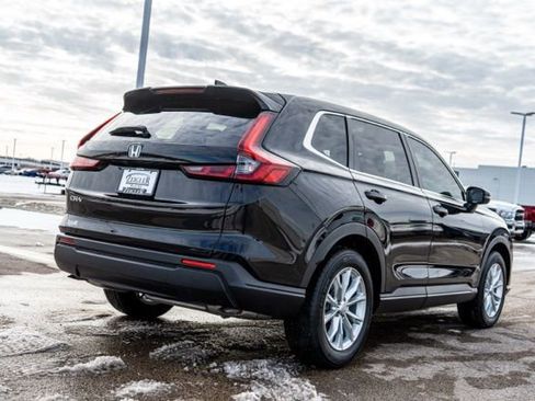 Used 2024 Honda CR-V EX image 7