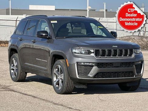 New 2026 Jeep Grand Cherokee Limited image 1
