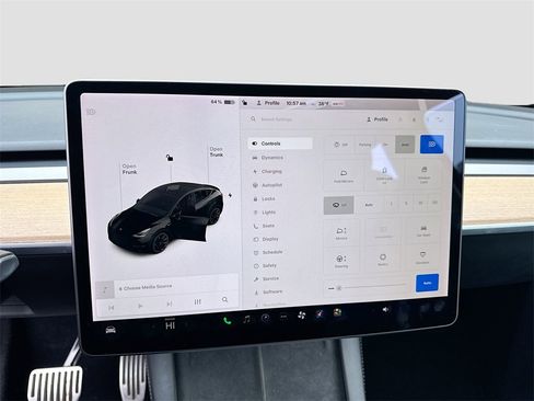 Used 2021 Tesla Model Y Long Range image 21