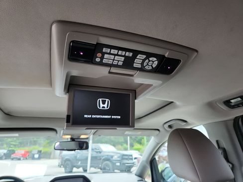 Used 2014 Honda Odyssey EX-L image 30