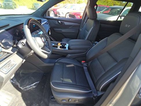 New 2026 Buick Enclave Sport Touring w/ Super Cruise Package image 4