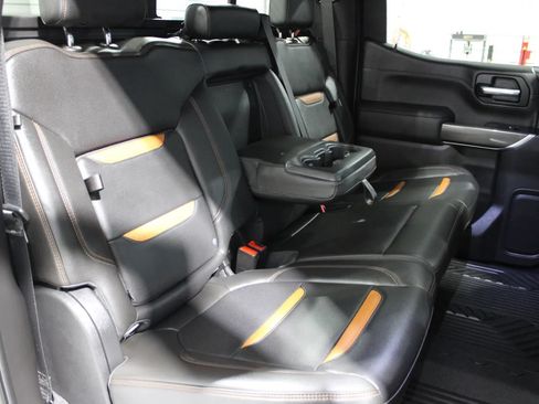 Used 2020 GMC Sierra 1500 AT4 w/ AT4 Premium Package AWD/4WD image 26