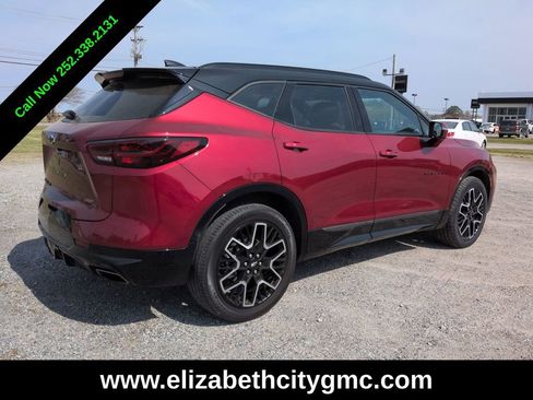 Used 2023 Chevrolet Blazer RS AWD/4WD image 4