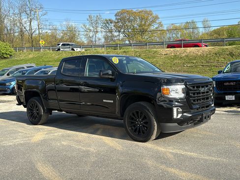 Certified 2022 GMC Canyon Elevation w/ Elevation Premium Package AWD/4WD image 2