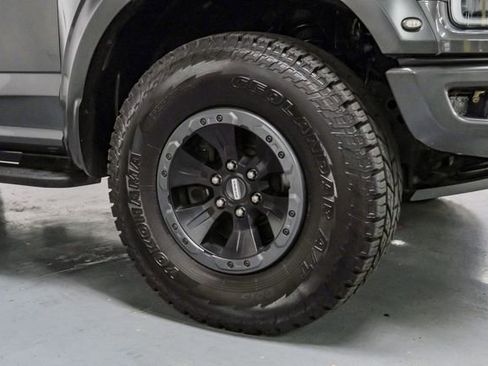 Used 2018 Ford F150 Raptor w/ Equipment Group 802A Luxury image 48