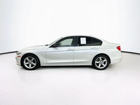 Used 2013 BMW 328i xDrive Sedan AWD/4WD image 4