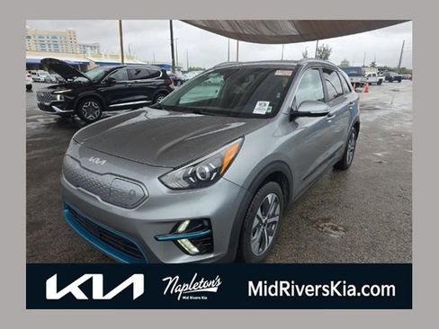 Used 2022 Kia Niro EX w/ Cold Weather Package image 1