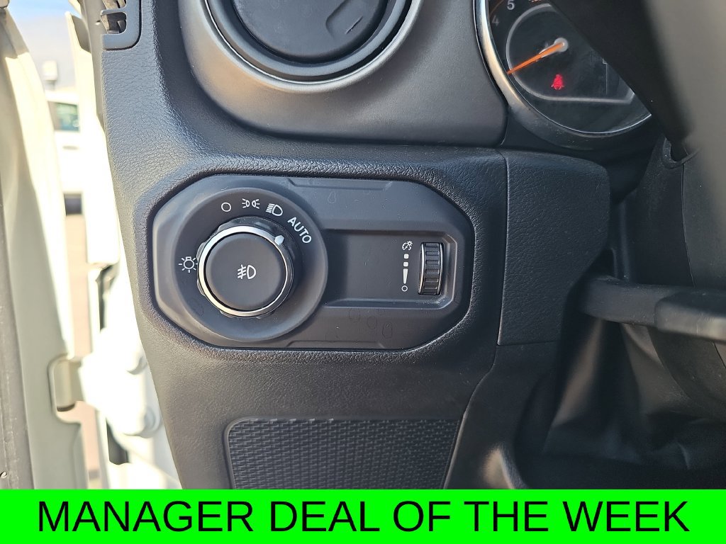 Used 2023 Jeep Wrangler Unlimited Sport AWD/4WD image 24