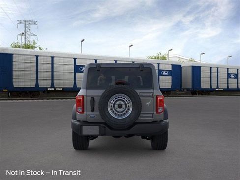 New 2025 Ford Bronco 2-Door image 5