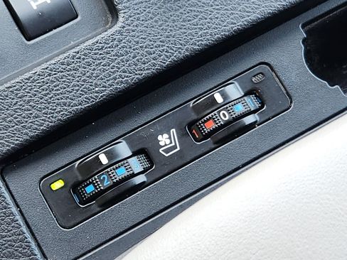 Used 2013 Lexus RX 350 AWD w/ Navigation Pkg image 28