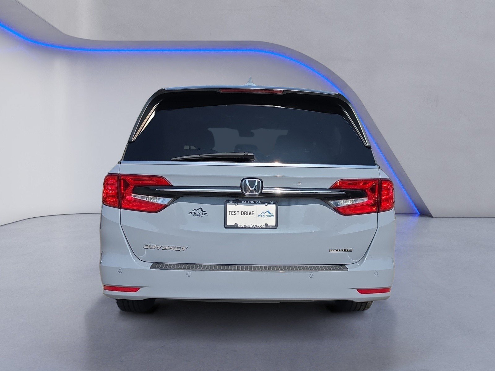 Used 2024 Honda Odyssey Touring image 4