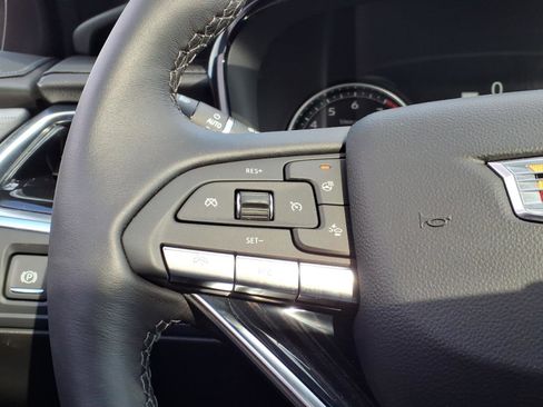 New 2025 Cadillac XT6 Premium Luxury image 23