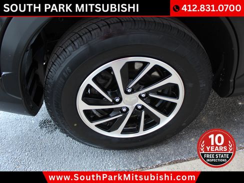 Used 2022 Mitsubishi Eclipse Cross ES image 28