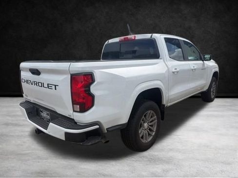 Used 2024 Chevrolet Colorado LT w/ LT Convenience Package II image 6