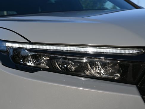 Used 2026 Honda CR-V Sport-L image 11